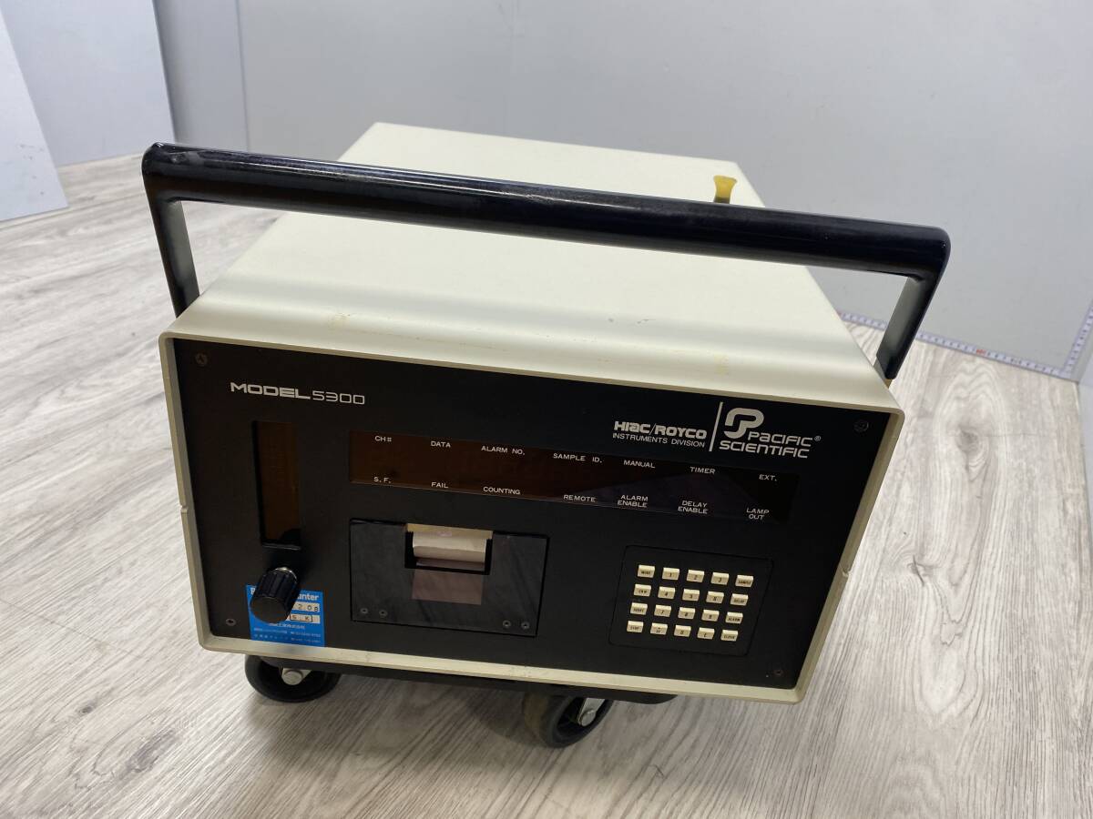 7/23 Pacific Scientific HIAC/ROYCO Model 5300 詳細不明の機器(中古/現状品/通電確認のみOK/動作未確認)