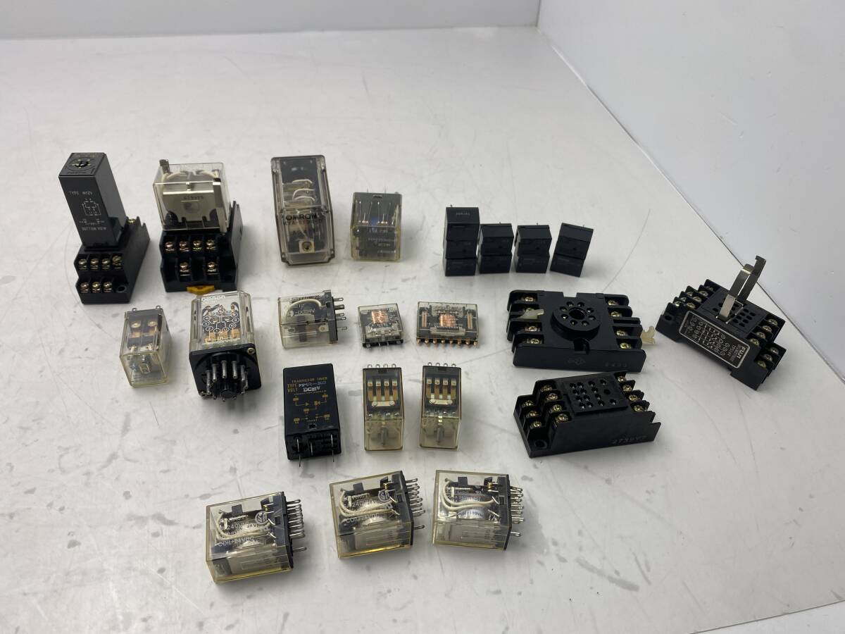 7/31 電子部品 まとめ売り OMRON TYPE LY4/MYA-BTD4-D/MK3P など(中古/現状品/動作未確認ジャンク)