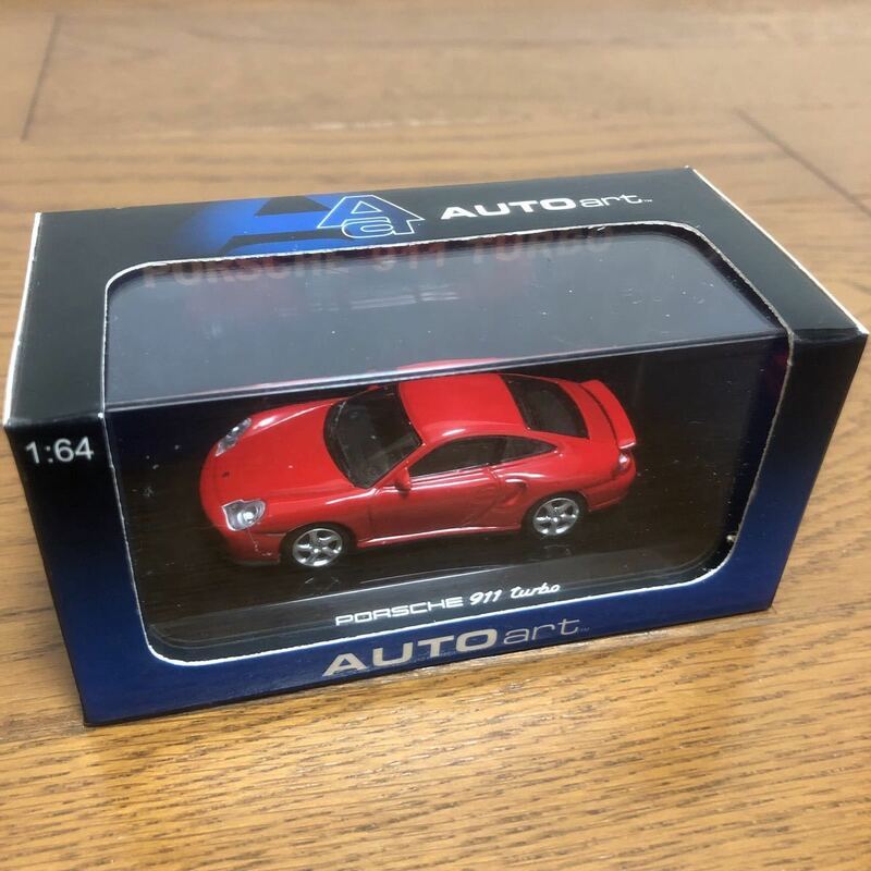 即決 1:64 AUTO art PORSCHE 911 TURBO