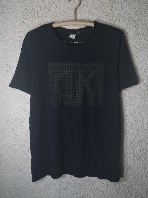 to1071 CK　one　Calvin Klein　カルバンクライン　半袖　グラフィック　ロゴ　プリント　tシャツ　人気　送料格安