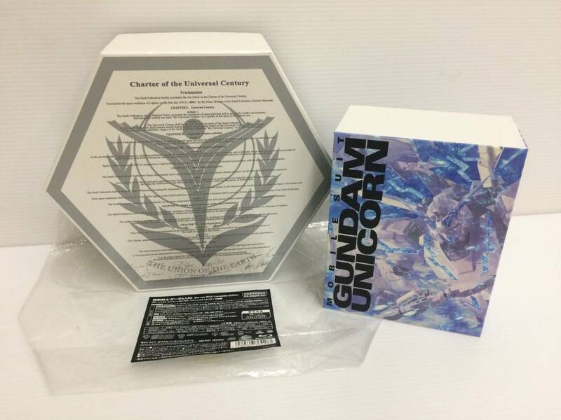 ◆[Blu-ray] 機動戦士ガンダムUC ブルーレイBOX Complete Edition 初回限定生産 中古品 syadv025556