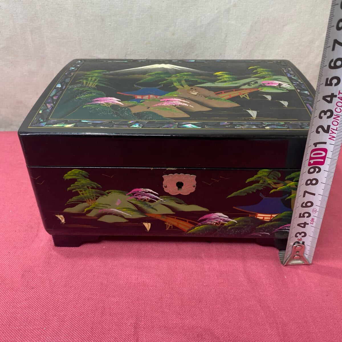 {$data['title']拍卖