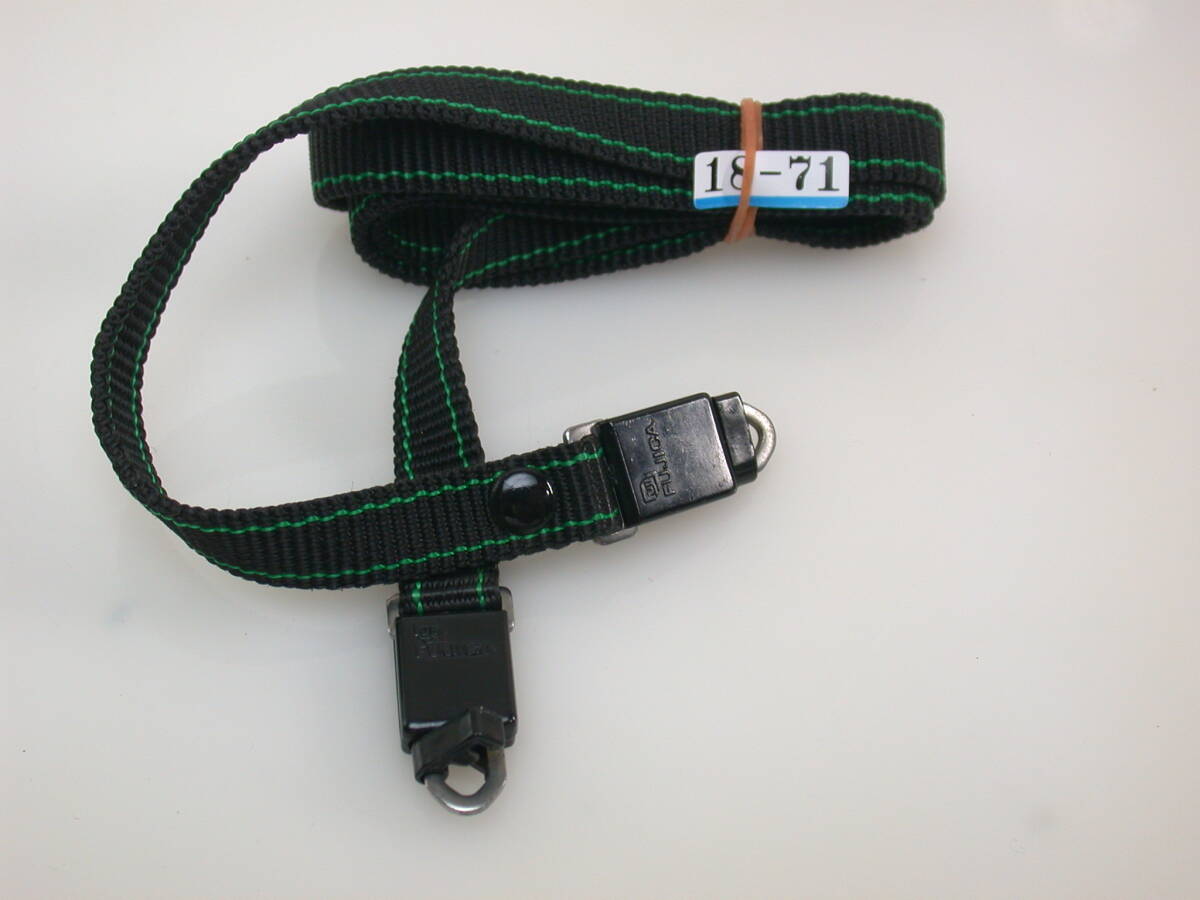 18-71 カメラ用ストラップ FUJICA