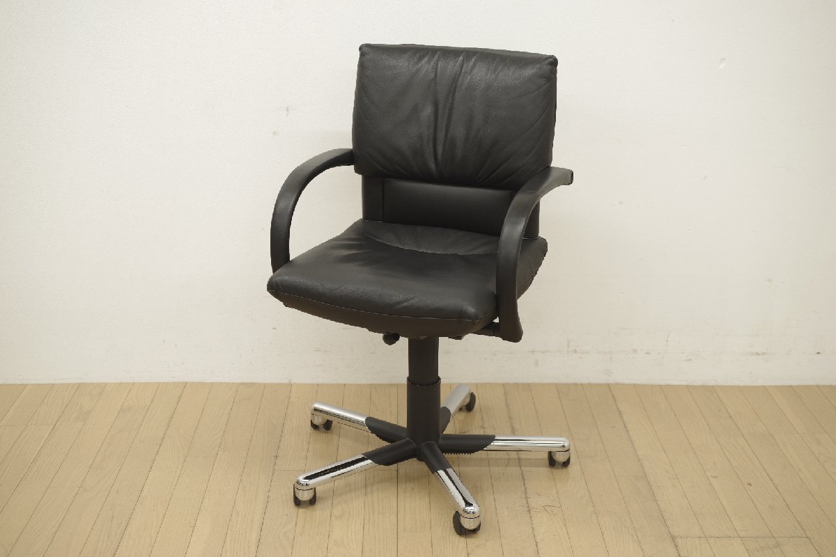 Vitra ヴィトラ Figura フィグラ デスクチェア 本革 オフィスチェア ワークチェア リクライニング 事務椅子 昇降 肘付 書斎 ブラック (B)