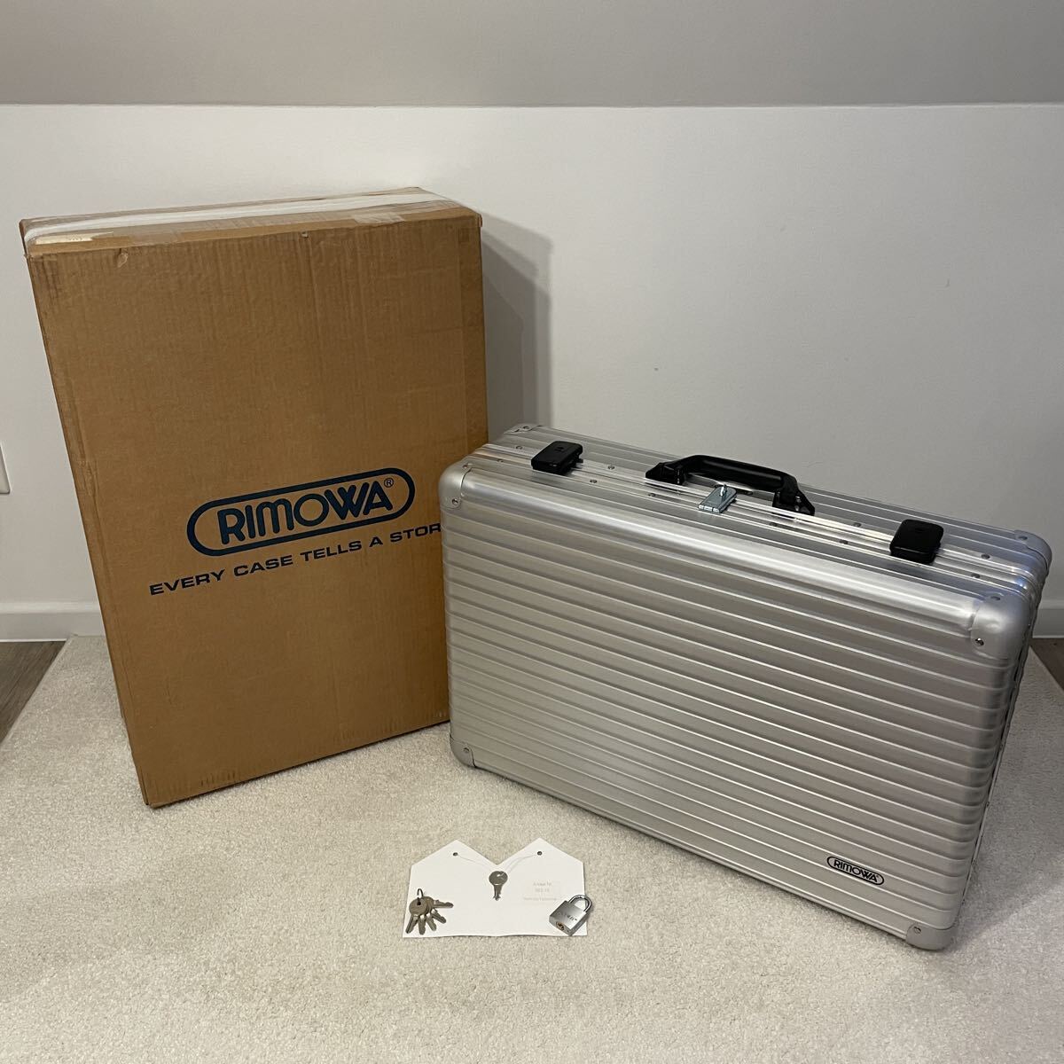 【新品未使用品】RIMOWA 75 years Aluminium Cases 41L 廃盤 付属品フルセット Made in Germany 