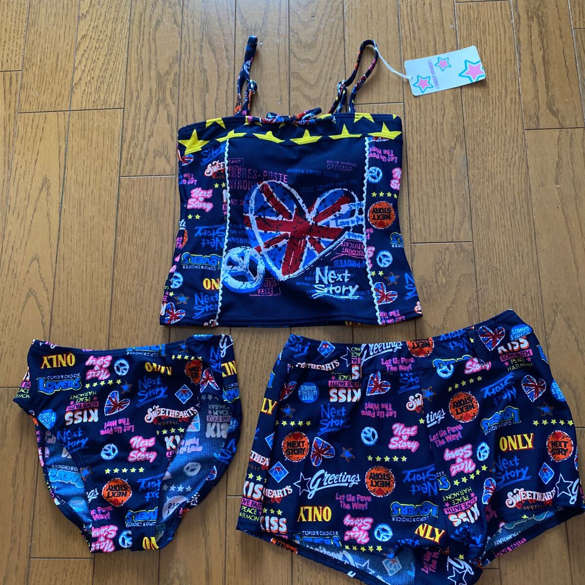 SALE　即決　未使用　ネクストストーリー　水着　150 セパレート ガールズ カラフル スイムウェア
