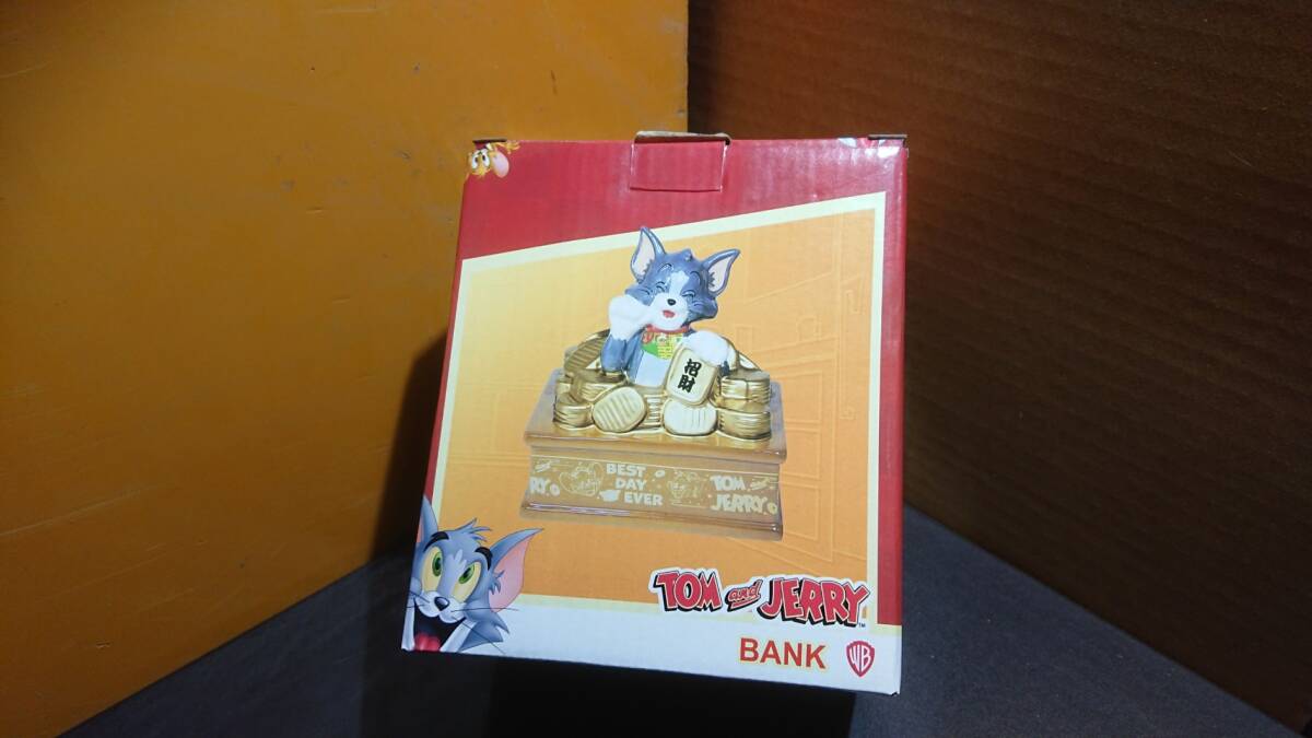トムとジェリー 宝くじスタンド付き貯金箱(SAN3847)