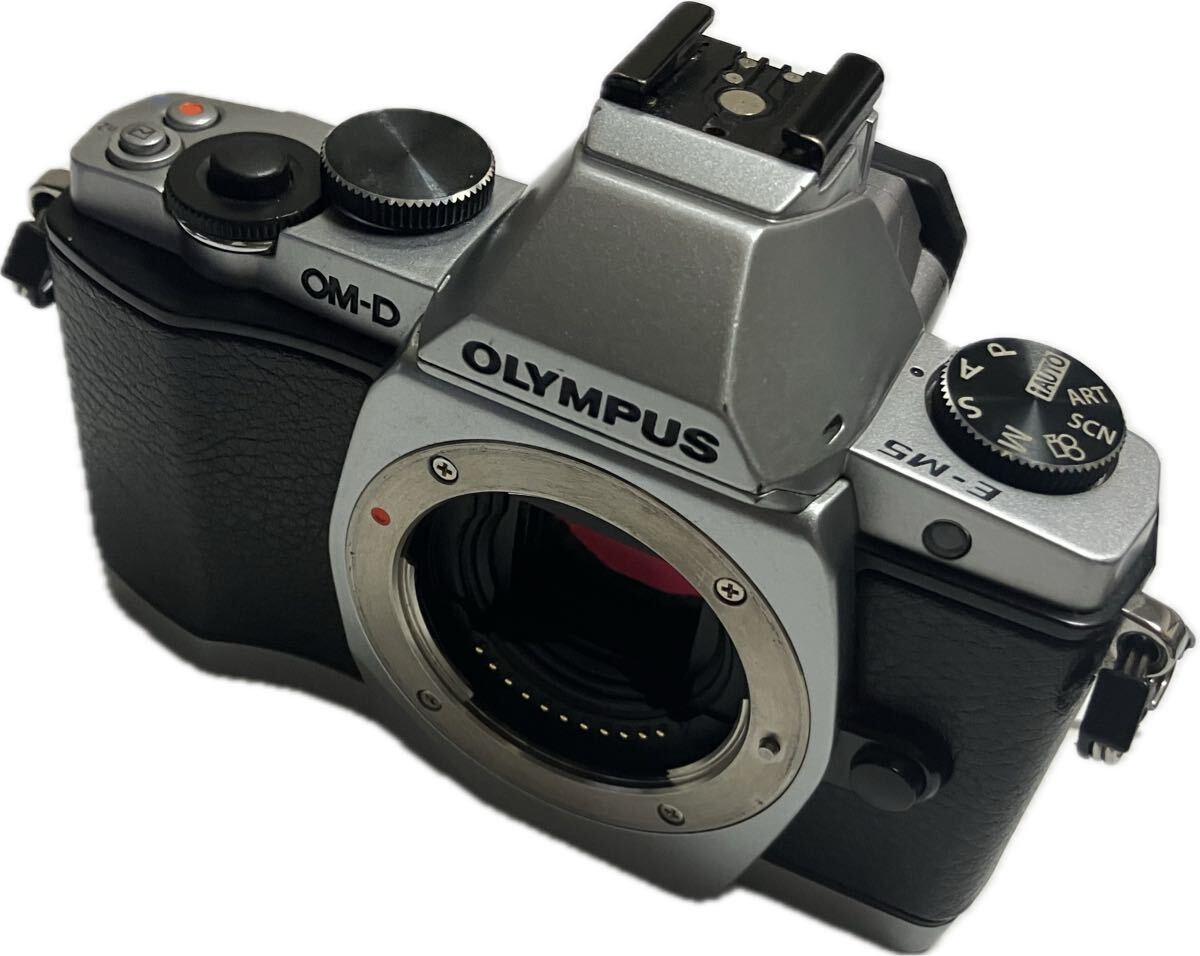 ★良品★ OLYMPUS オリンパス OM-D E-M5 ボディ #21380581