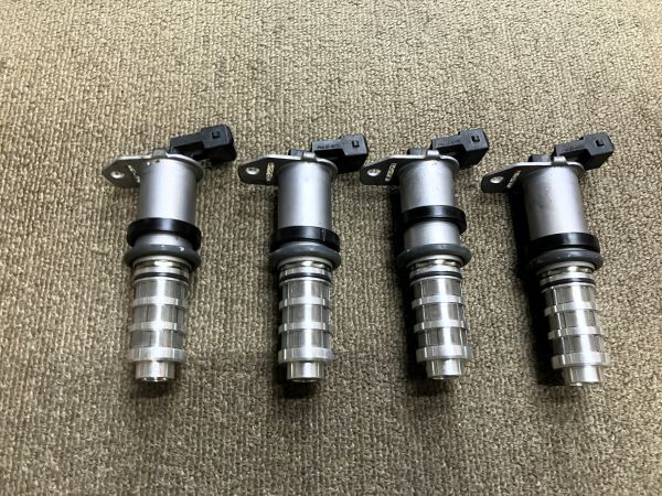 純正 11368605123 11367561265 11367585776 VANOS ソレノイドバルブ BMW F20 F21 F23 E90 E91 F30 F35 F31 F32 F33 F07 F10 F10 F06 F01