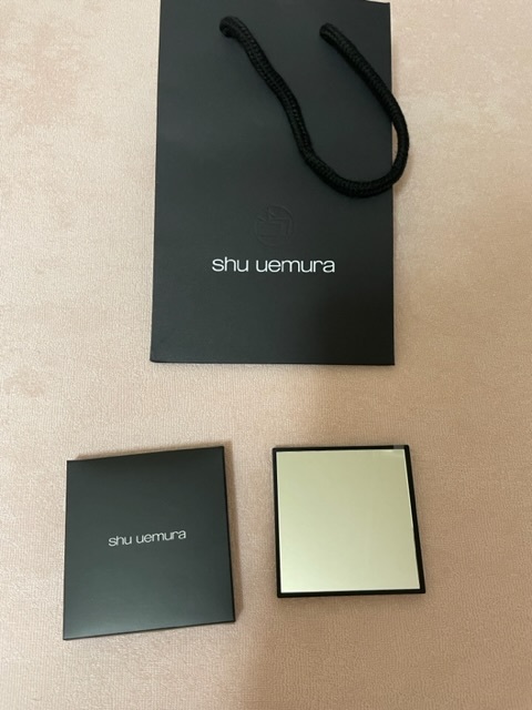 シュウウエムラノベルティミラーショッパー付き☆未使用品