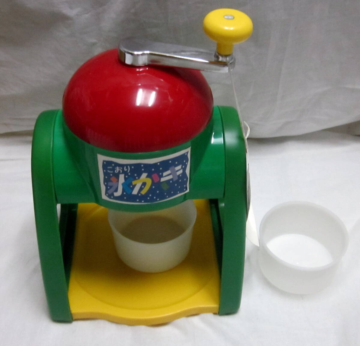 昭和レトロ　昔の氷かき　専用カップ２個　未使用？