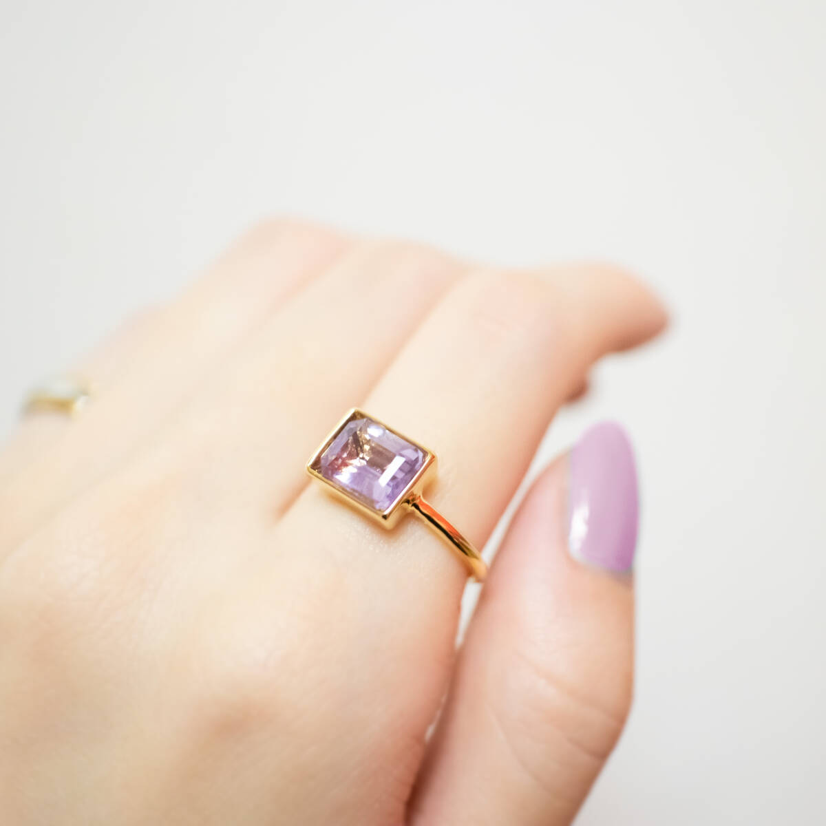 宝石質アメジストAAA レクタングル 天然石 リング◆10号◆指輪 ゴールド 人気
