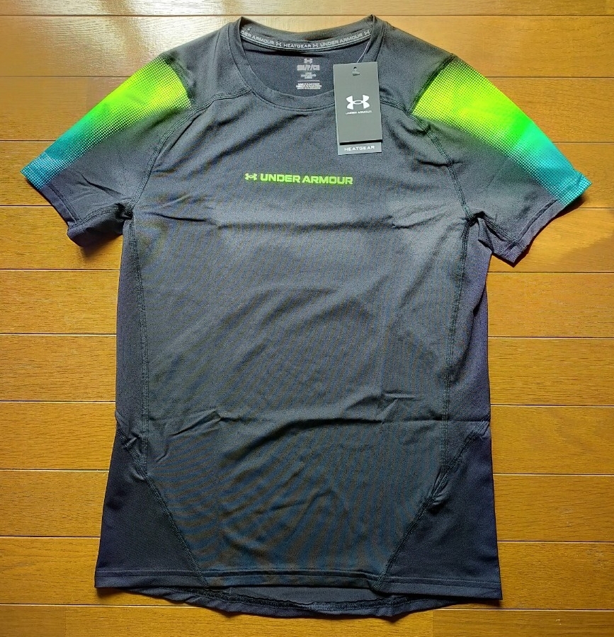 アンダーアーマー トレーニング アンダーシャツ Sサイズ ブラック 速乾 半袖 Tシャツ タグ付き 定価4950円 y10948-1-HZ1