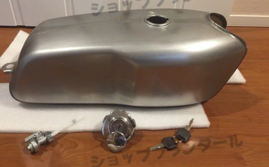 汎用9Lタンク カフェレーサー ヴィンテージ【未塗装】レトロ SR400/SR500/TW225/GB250 要加工 クラブマン