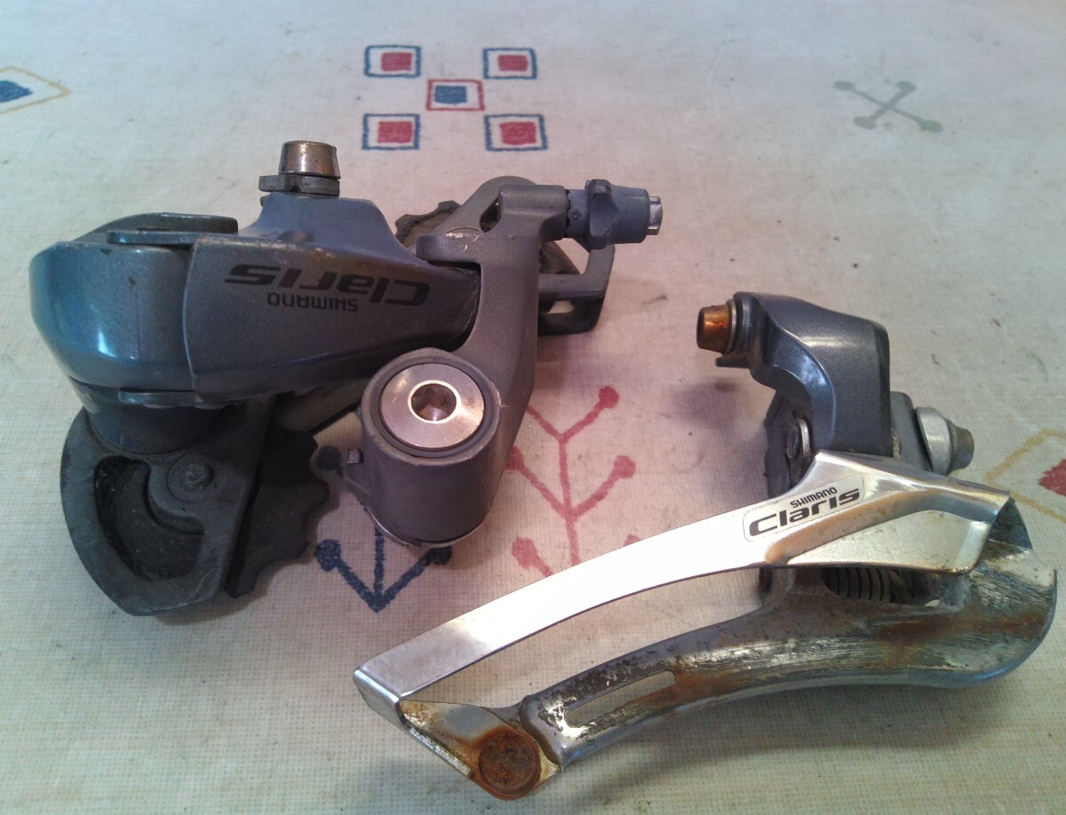 ディレイラーセット　Shimano Claris RD-2400 FD-2400
