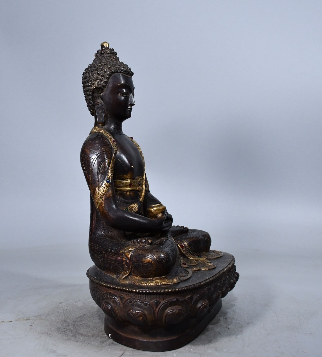 {$data['title']拍卖