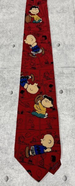 激レア 90s USA製 PEANUTS シルク ネクタイ アメフト ピーナッツ　　90年代 総柄 SNOOPY スヌーピー ビンテージ vintage オールド 石瀬7003