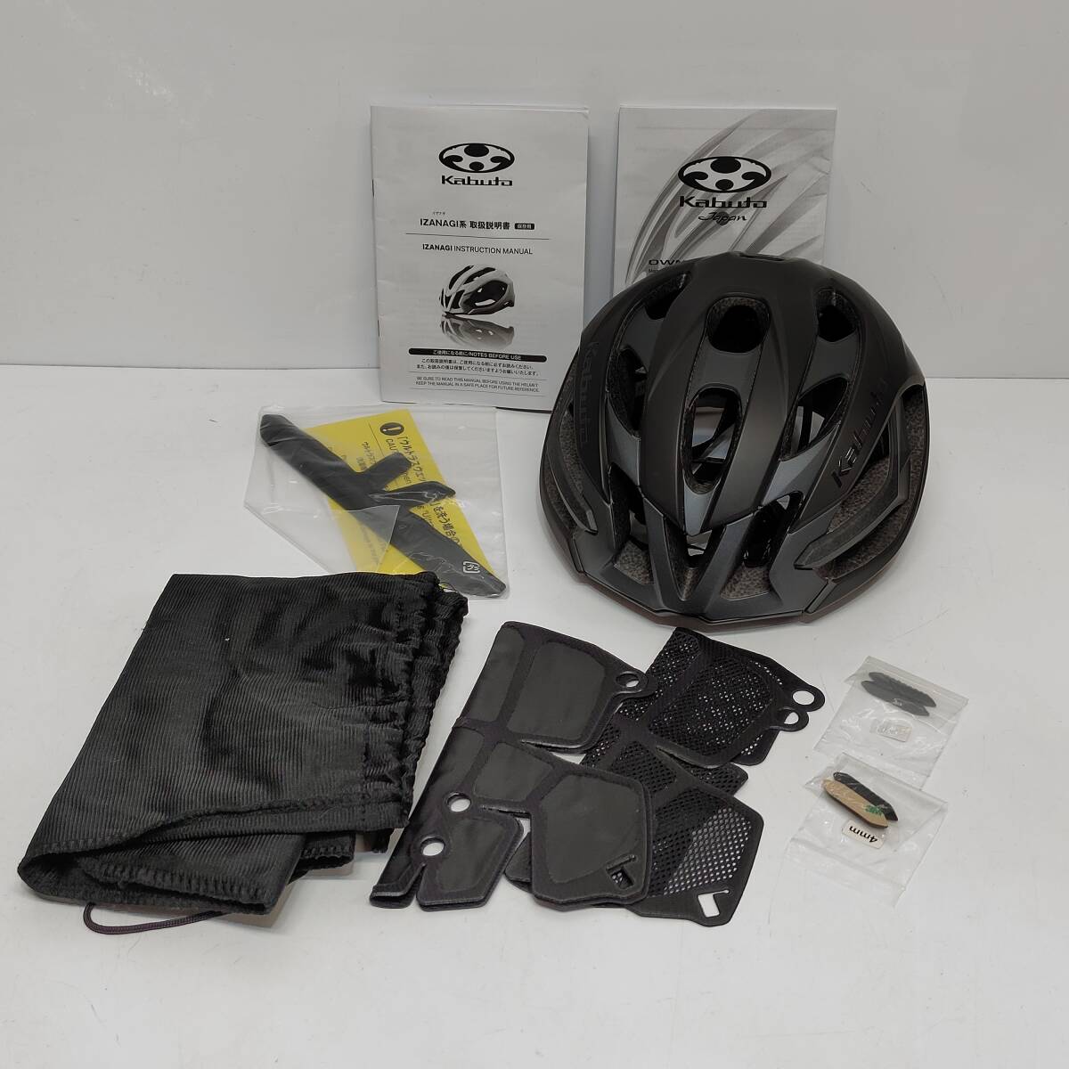 ●オージーケー カブト IZANAGI サイクリング ヘルメット S/Mサイズ OGK Kabuto ブラック 自転車 ツーリング M2215