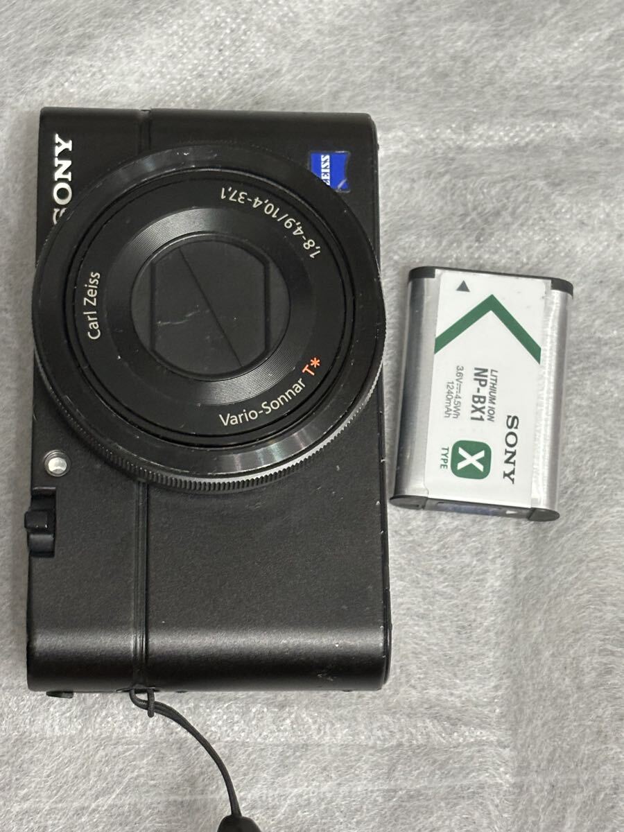 コンパクトデジタルカメラ　Sony cyber-shot DSC-RX100　8211