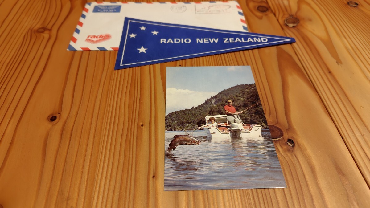 ベリカード　受信証明書　ラジオニュージーランド　Radio New Zealand ニュージーランド国際放送　絵ハガキ ペナント