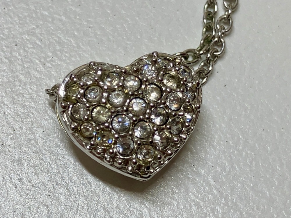 ★SWAROVSKI ハートモチーフ ストーン ハートネックレス キラキラ シルバー系 チェーンネックレス スワロフスキー 