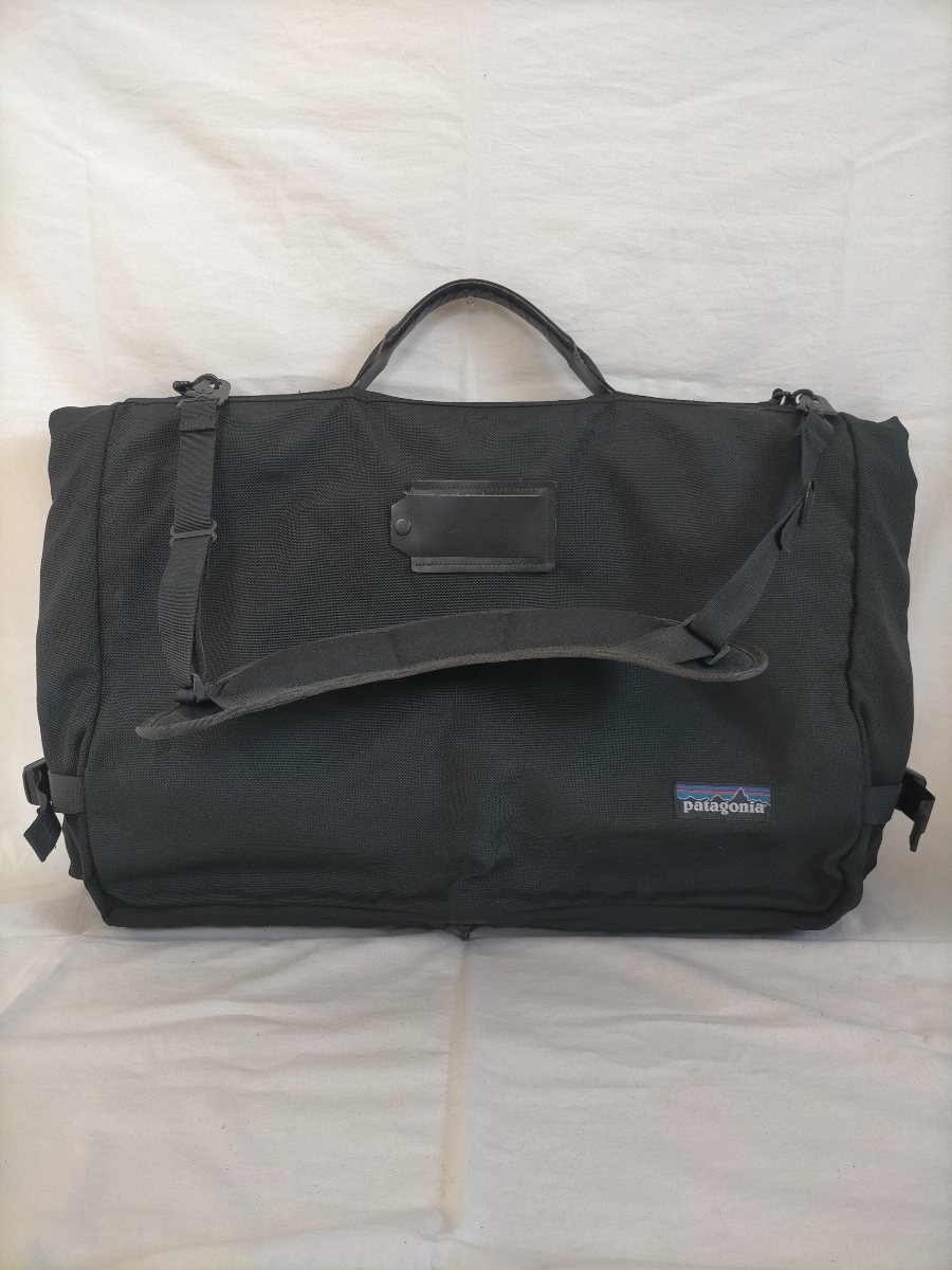 90s ビンテージ USA製 patagonia パタゴニア ブリトー スイター スーツバッグ 黒 ★オールドアウトドア三つ折スーツケース