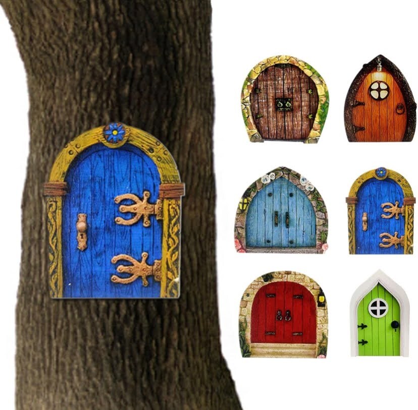 ■新品■木製 妖精のドア【ミニチュア　ドア】天然木【6枚セット】ガーデニング　ドールハウス　かわいい　オブジェ　庭　ガーデン