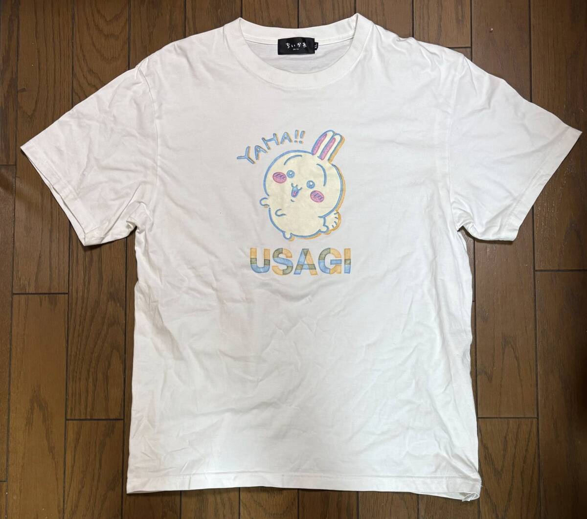 ちいかわ　ウサギ　YAHA!!　Tシャツ（メンズXLサイズ）