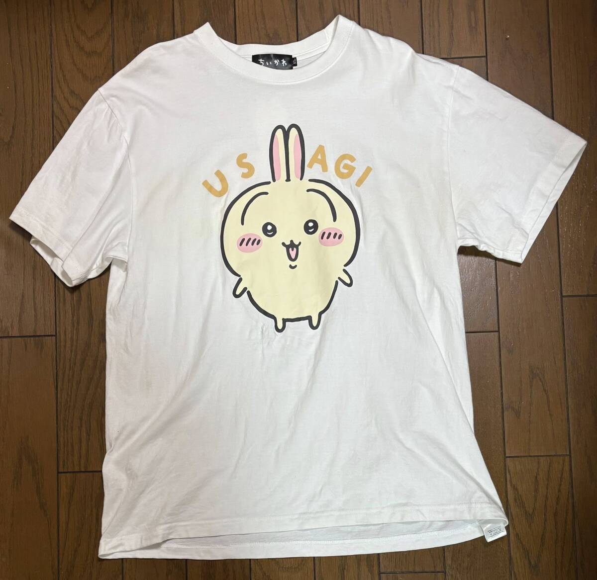 ちいかわ　ウサギ　Tシャツ（メンズXLサイズ）