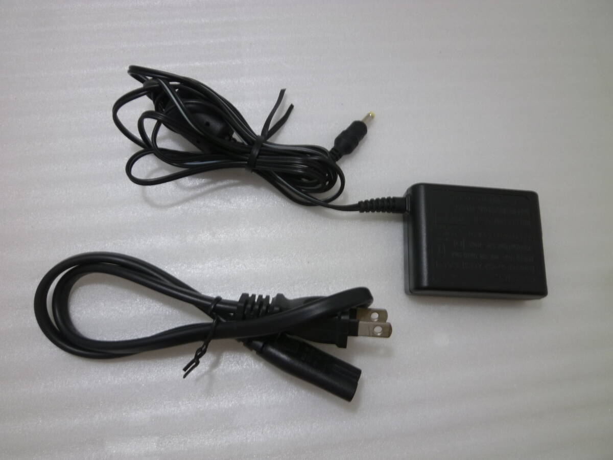 CASIO製純正ACアダプター AD-C52S