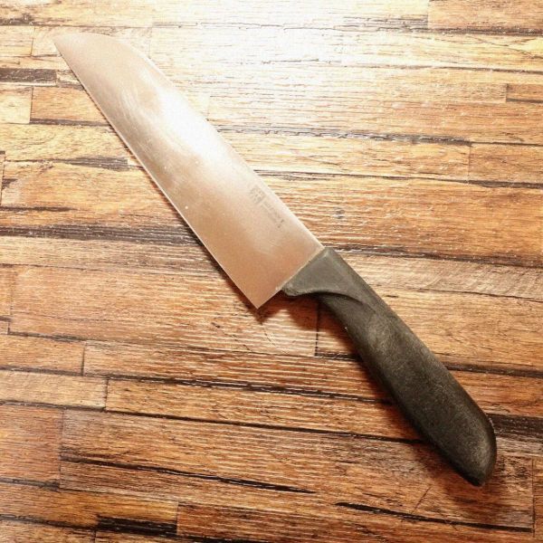 ツヴィリング 三徳包丁 研ぎ済 かまぼこ型 万能包丁 ステンレス ヘンケルス Zwilling 180mm