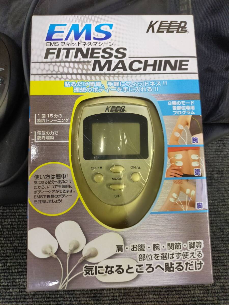 Ffg_01A_0603_　マクロス(macros) EMSフィットネスマシーン ホワイト MCE-3466　未使用品 肩 お腹 腕 関節 脚 筋肉トレーディング