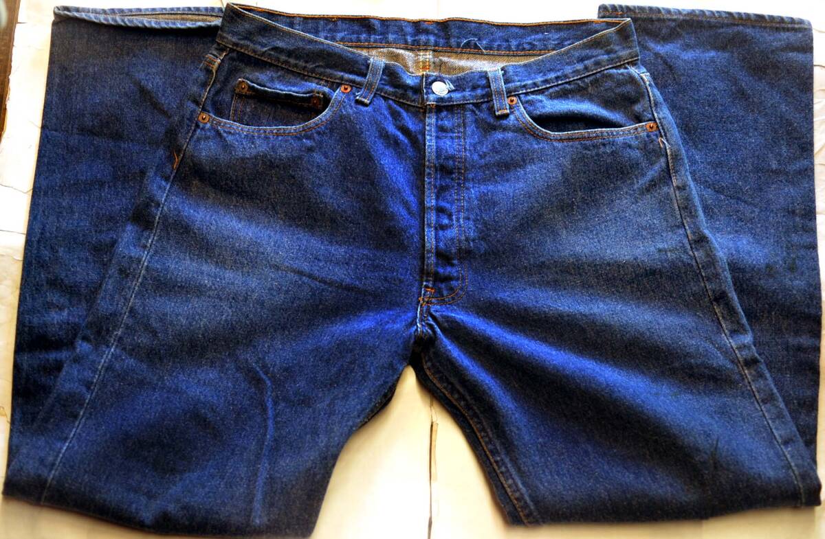 D461/LEVIS501アメリカ製 MADE IN U.S.A. 80’sオールド CARE~ 極上毛羽立ち！