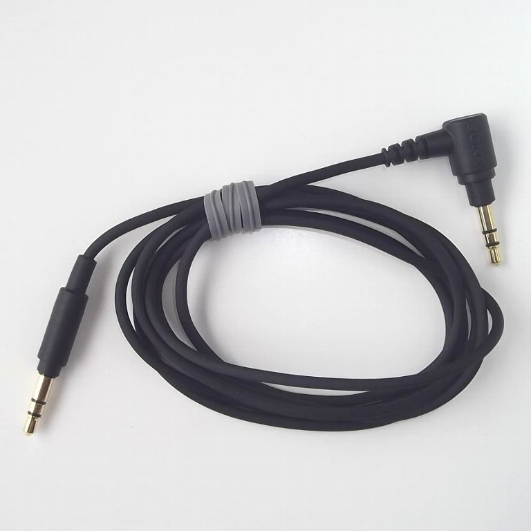 ■SONY WH-H910N B 純正付属 ヘッドホンケーブル オーディオ用接続コード ブラック 美品 新品未使用 定形外 送料140円 (1)