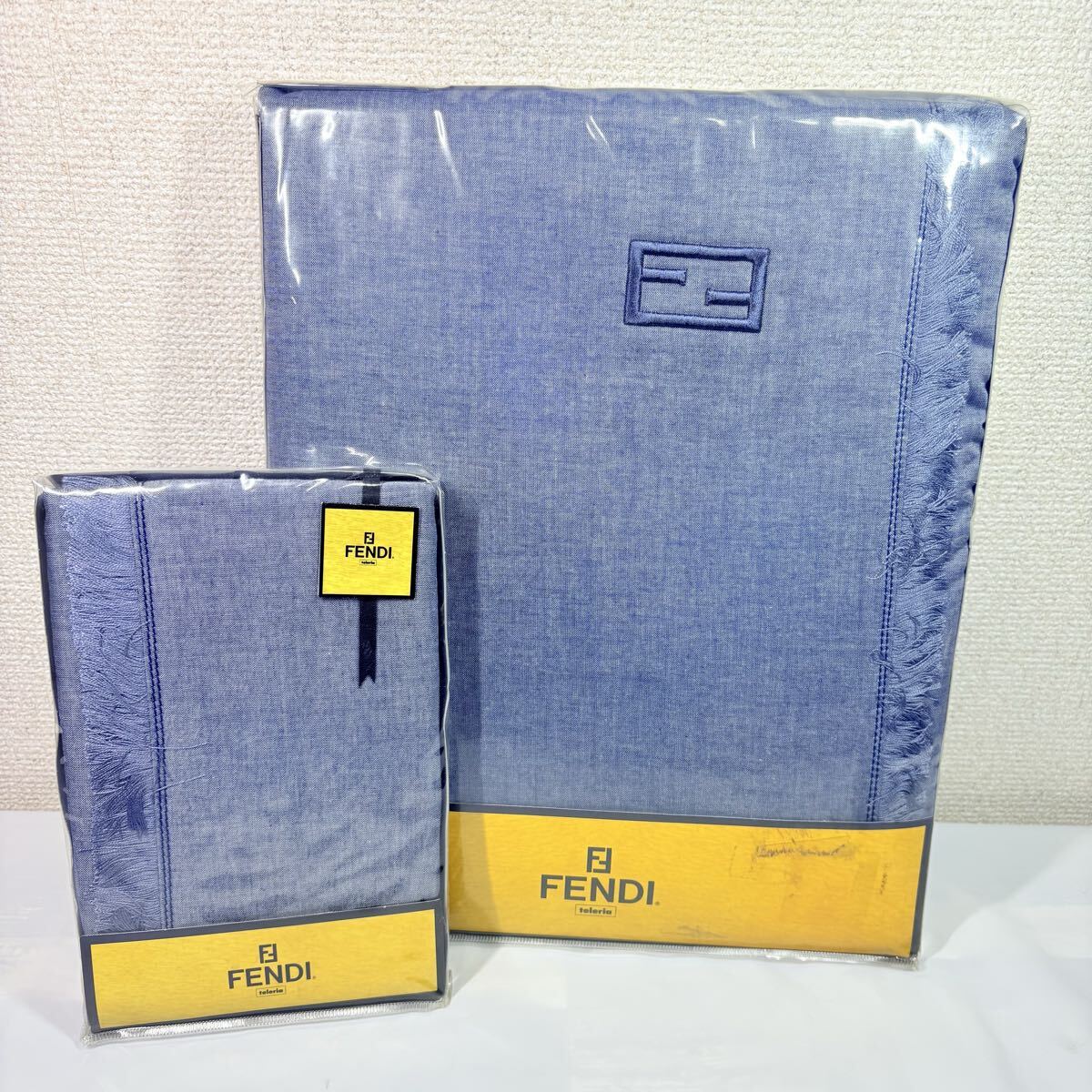 未開封品　FENDI フェンディ　コンフォーターケース(SL) 150×210＋ピロケース　グレー　 寝具　廃盤　保管品