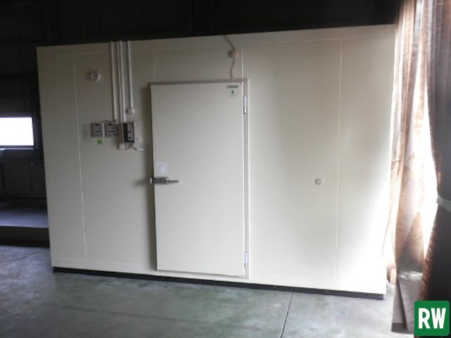 プレハブ冷凍庫 2.5坪 冷却ユニット パナソニック PCU-TV150L 2023年製? 三相200V 100V W3600×D2700×H2400mm 業務用 冷凍庫 [2FM-250162]