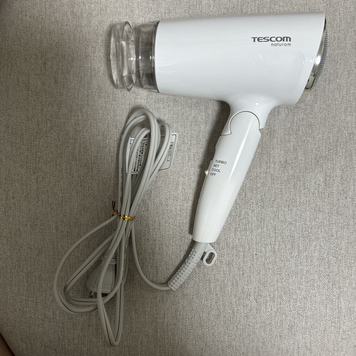 テスコム ヘアドライヤー マイナスイオン ホワイト TD200B-W　美品