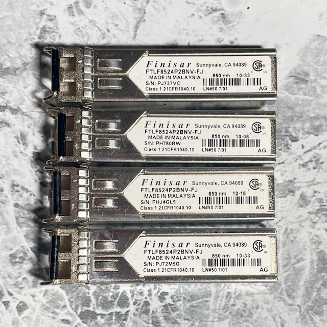 6445//Finisar FTLF8524P2BNV-FJ 850nm モジュール 4個セット 動作品