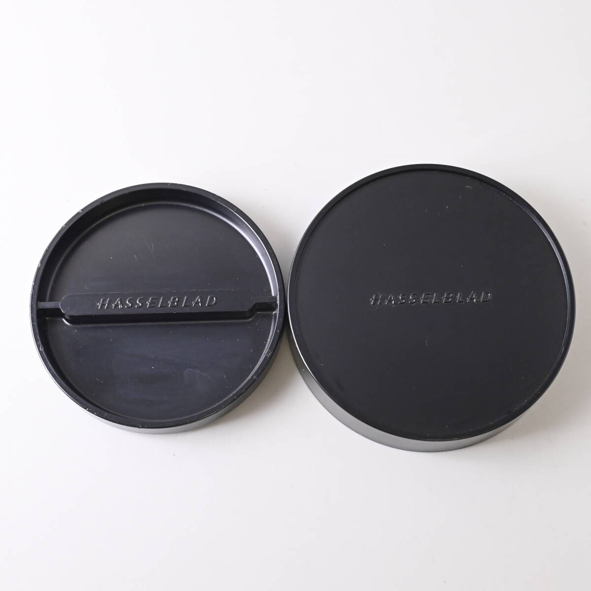 101622 HASSELBLAD Front lens cap 51643 / Rear lens cap 50377 ハッセルブラッド 中判カメラ 前後レンズキャップ