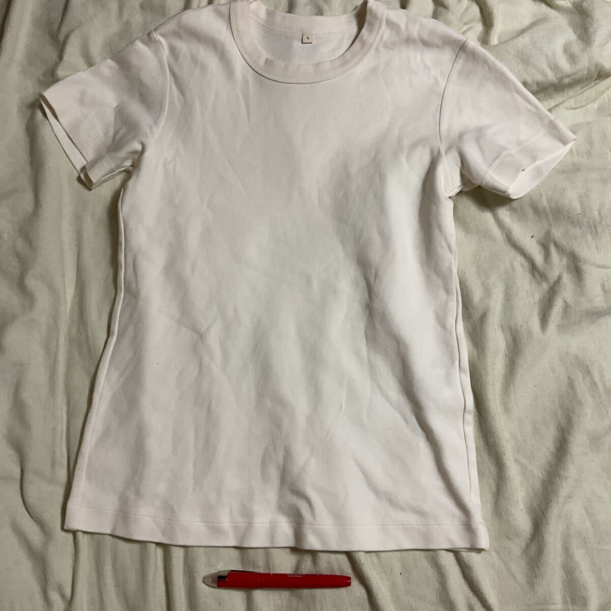 半袖Tシャツ　Tシャツ B86-94身154-162 Ｌ 肩幅37身幅42着丈61袖17cm 　綿100％　 アイボリ- 500円超10％商品オマケ　イオン TV ミャンマー