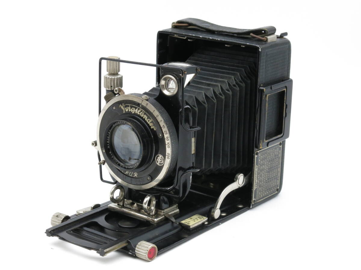 Voigtlander Bergheil Heliar 105mm f3.5 フォクトレンダー ベルクハイル 蛇腹カメラ