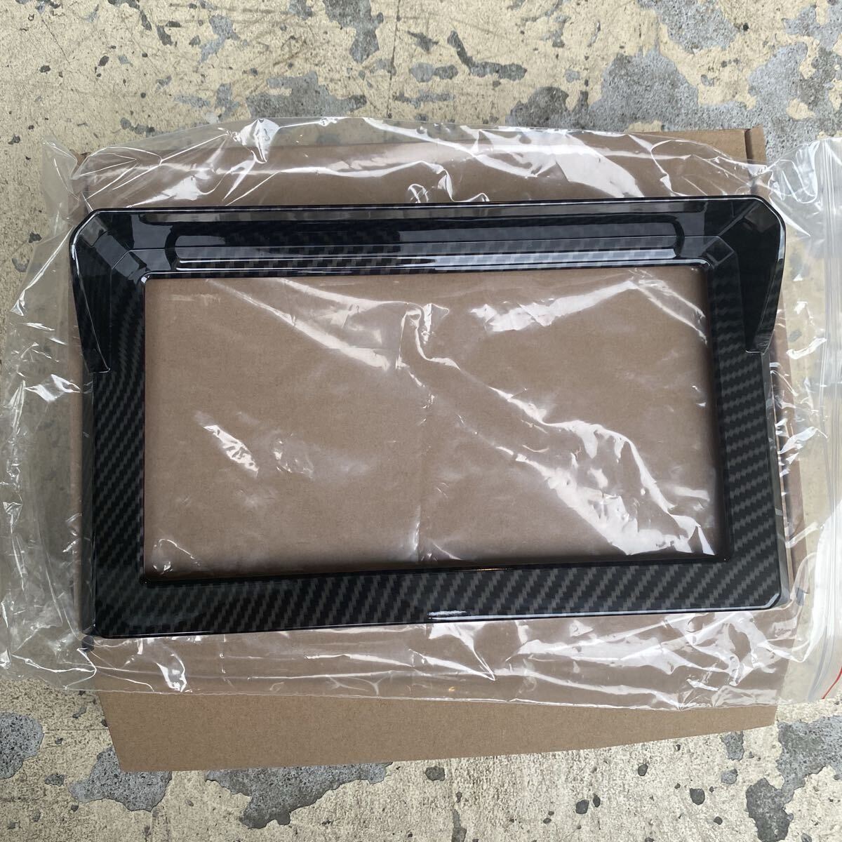 スズキ ジムニー シエラ JB64W JB74W ナビバイザー シェード カーボン柄　7インチ　日差し防止 ナビパネルカバー ABS素材 在庫有り! 即納