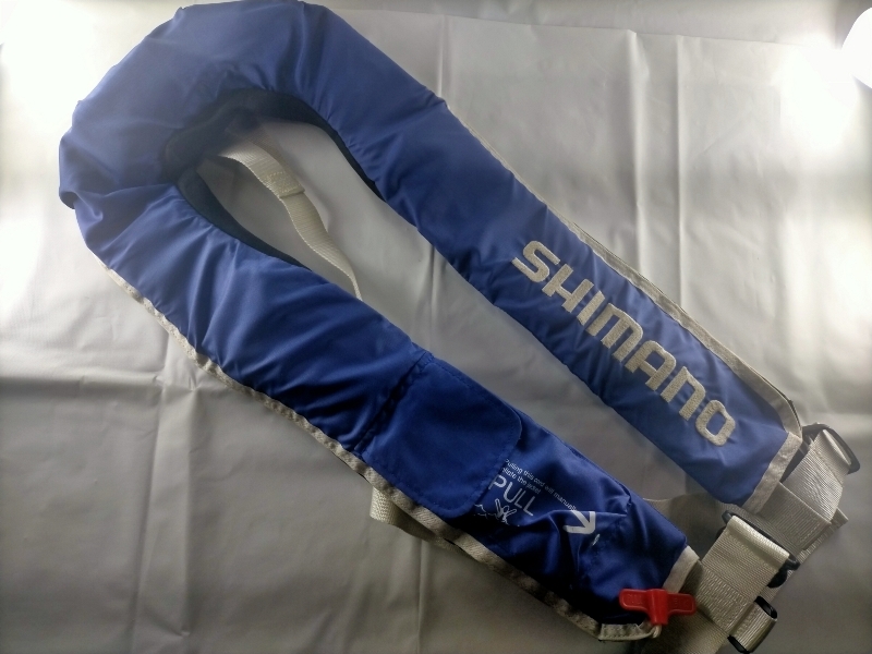 專 シマノ ライフジャケット 自動 【桜マーク付 Aタイプ VE-051D】 サイズフリー ベルト ベスト 救命胴衣 SHIMANO 2704F