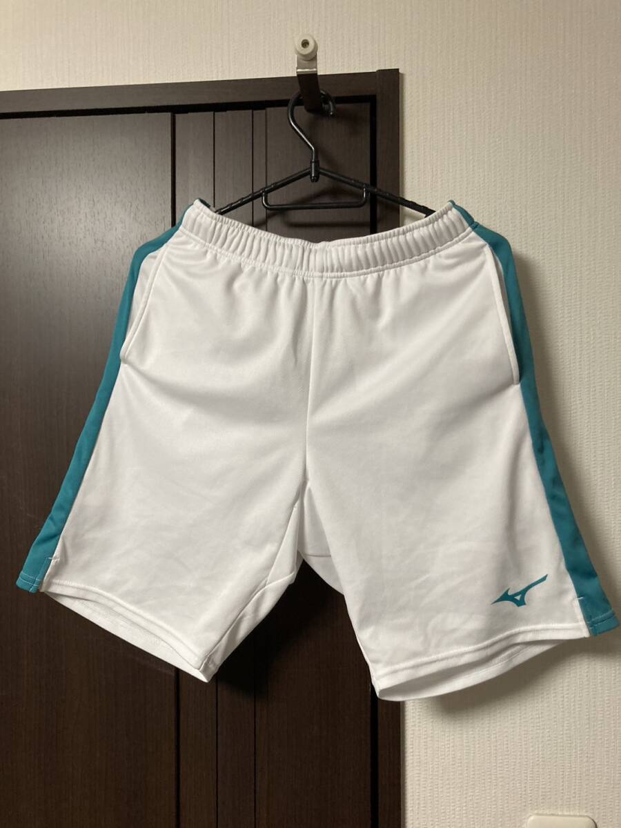 ミズノ　MIZUNO　バドミントン　テニス　ハーフパンツ　ホワイト　グリーンライン　Mサイズ