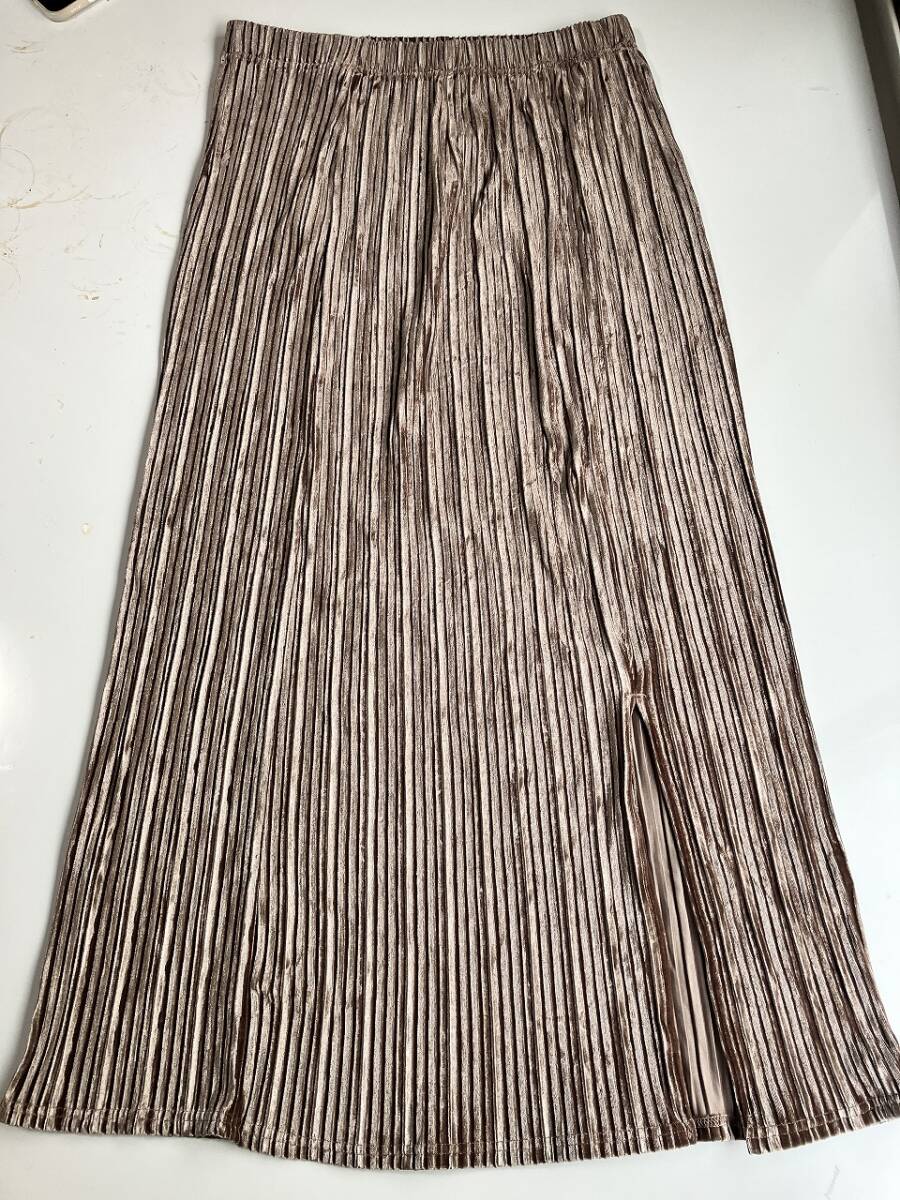 新品■大きいサイズ３Ｌ■プリーツ加工ストレッチベロアウエストゴムスカート■ブラウン