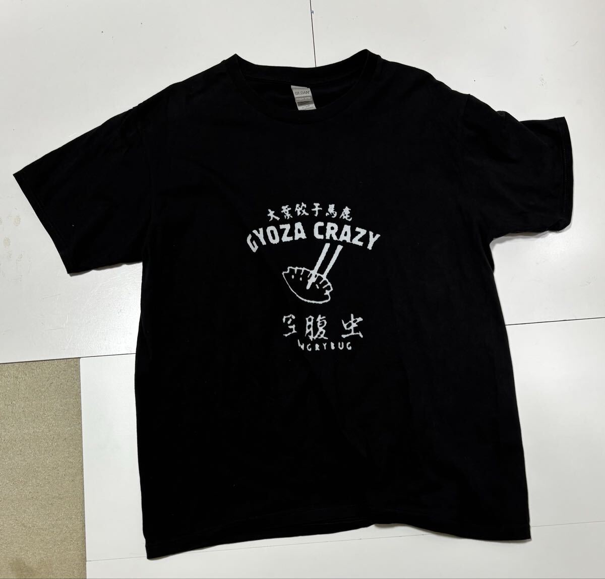 中古古着　ギルダンGILDAN 半袖Tシャツ　綿100% サイズXL バングラデシュ製　黒地にGYOZA CRAZY白字プリント