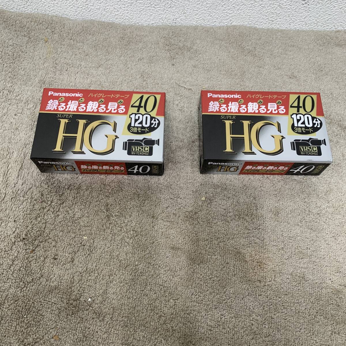 未使用品　PANASONIC　パナソニック　コンパクトビデオカセットテープ　2本セット　NV-TC40HGZ　VHS-C　XZ3936