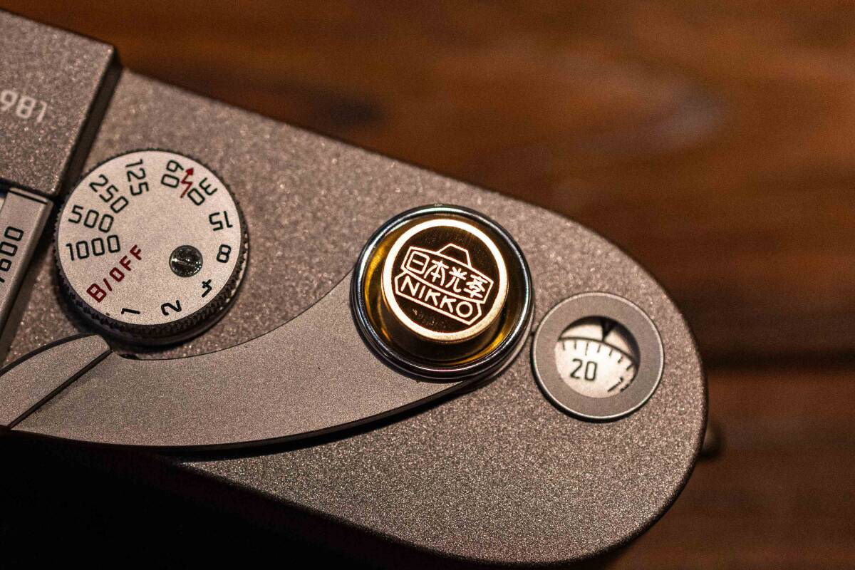 銅製　日本光学（漢字） レリーズボタン　ラバーリング付き Leica Q3 M11 M10 MP M3 Nikon Zf DF FUJI X-T5 X100VI富士フイルム