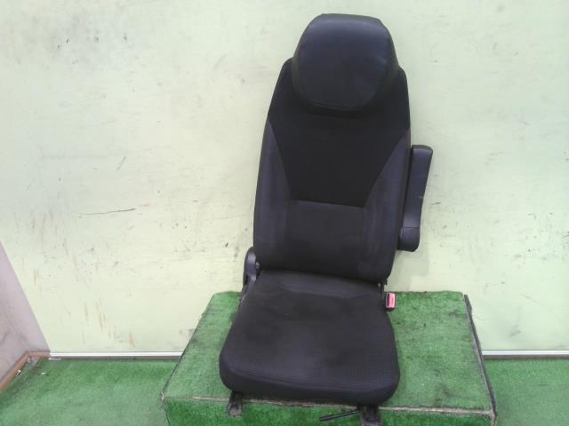 キャンター TPG-FEA50 ドライバーシート 4P10T ML274808 中古