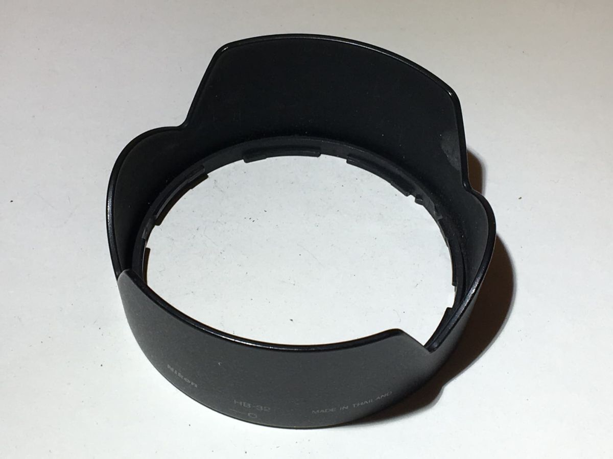 22225 フード　hood Nikon HB 32